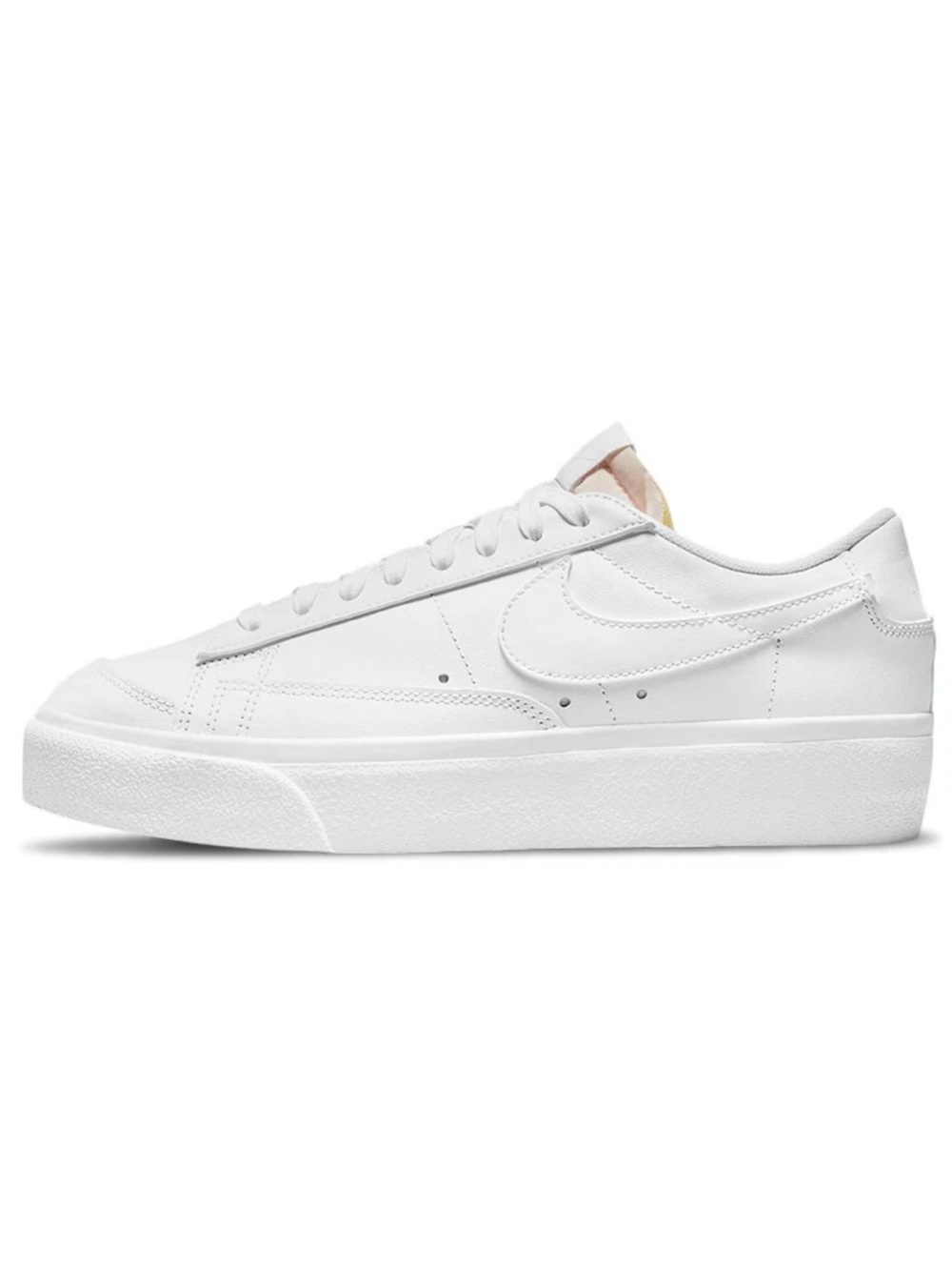 Nike | Women’s Triple White Leather Platform Blazer Low-Top Platform Shoes 10.5 - Picture 2 of 16